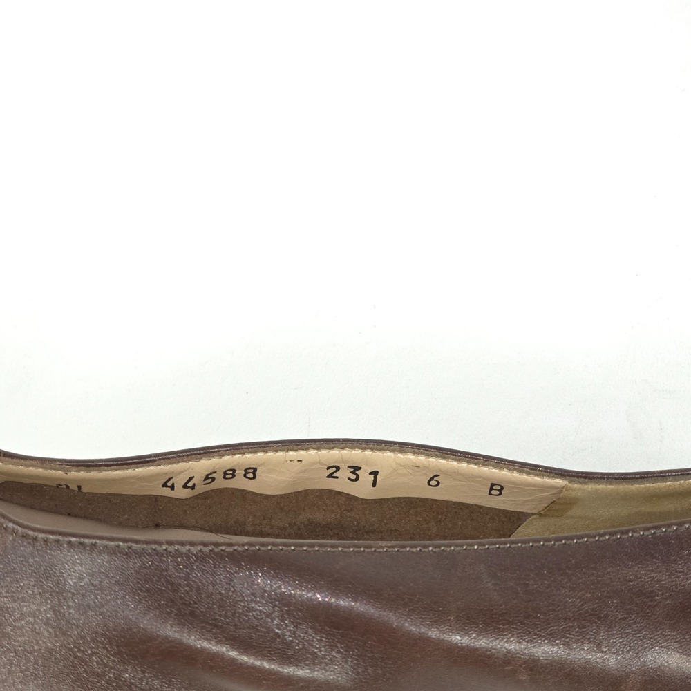 Salvatore Ferragamo Croc Embossed Leather Pumps 6B Gancini Low Kitten Heel Italy - Picture 8 of 11